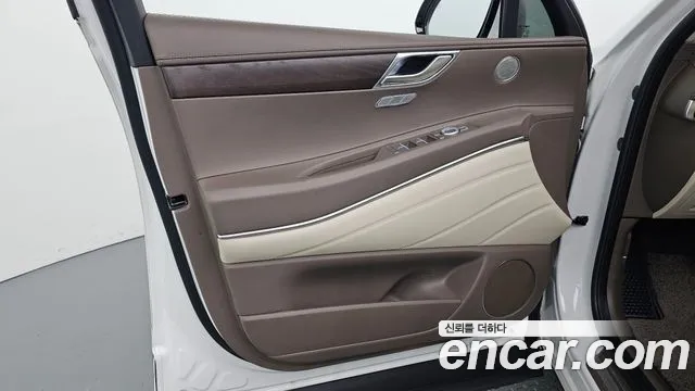 Genesis GV80 2.5T Бензин AWD — Фото автомобиля 18