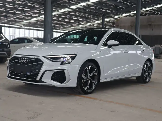 Фотография автомобиля — Audi A3