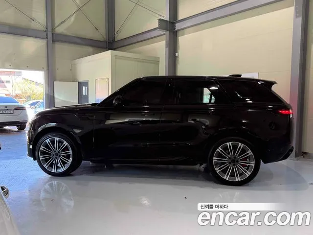Land Rover Range Rover Sport Generation 3 — Фото автомобиля 5