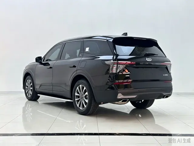 Ford Edge — Фото автомобиля 4