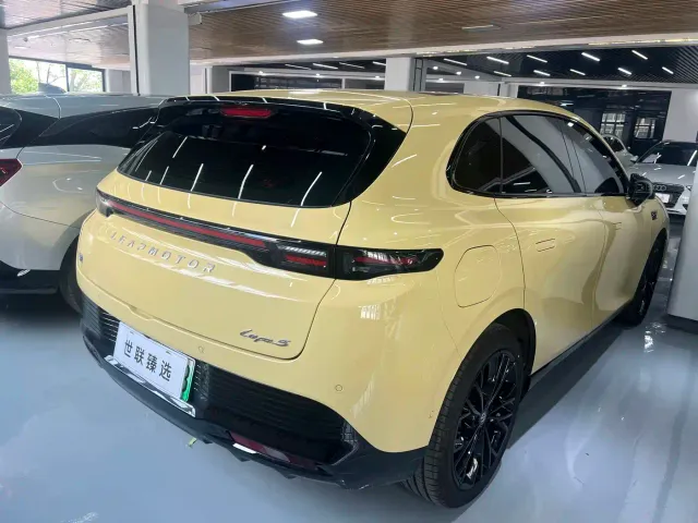 Leapmotor Lafa 5 — Фото автомобиля 9