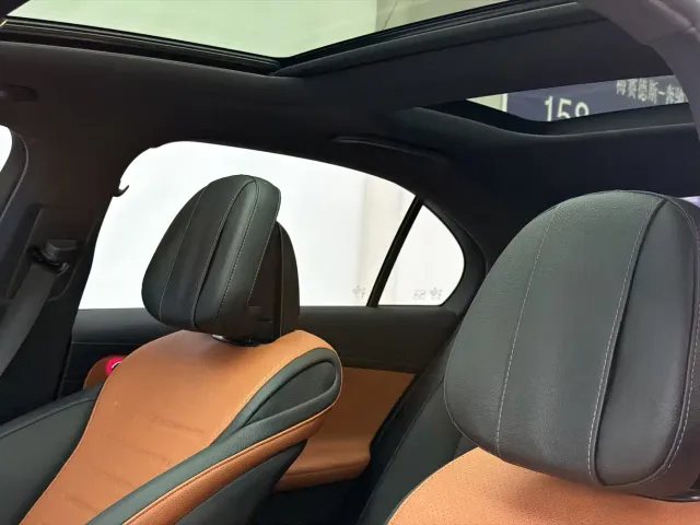 Mercedes-Benz C-Class — Фото автомобиля 14