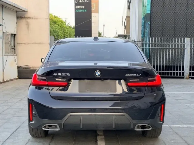 BMW BMW 3 Series 2024 325Li M Sport Package — Фото автомобиля 4