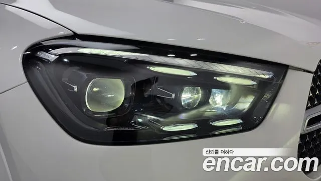 Mercedes-Benz GLE-Class — Фото автомобиля 7