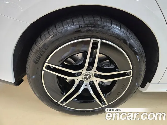 Mercedes-Benz E-Class E-класс W214 — Фото автомобиля 16