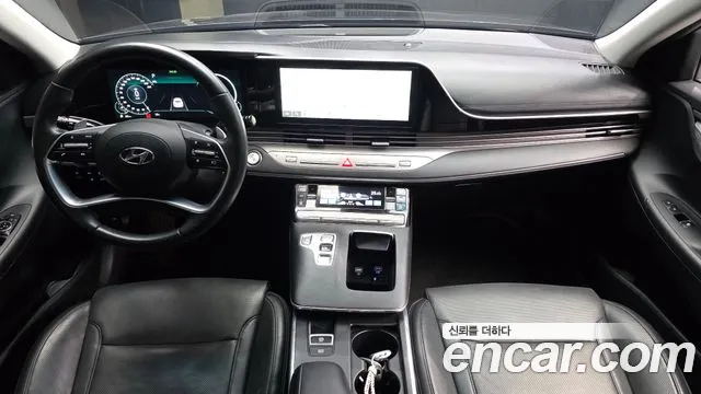 Hyundai Grandeur (New) Hybrid — Фото автомобиля 7