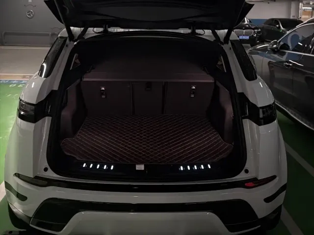 Land Rover Range Rover Evoque — Фото автомобиля 13