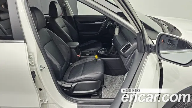 Kia Seltos New — Фото автомобиля 15