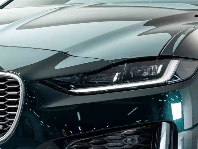 Jaguar Jaguar XEL 2023 2.0T 250PS R-DYNAMIC S Progressive Sport — Фото автомобиля 4