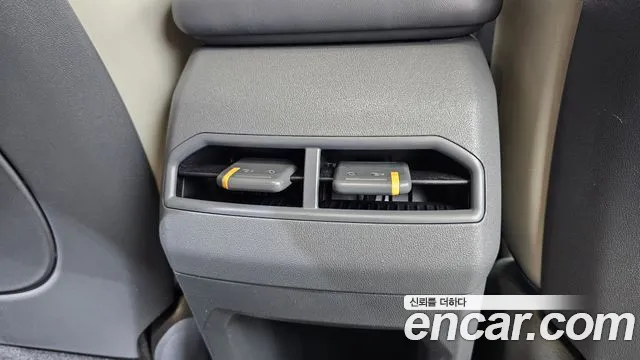 Kia EV3 — Фото автомобиля 29