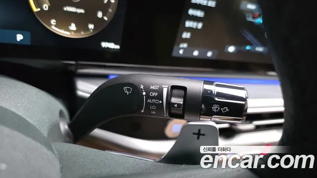 Hyundai Grandeur GN7 — Фото автомобиля 29