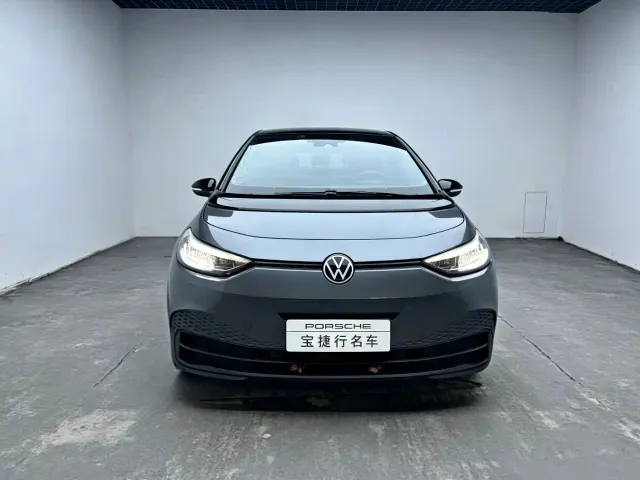 Volkswagen ID.3 — Фото автомобиля 2