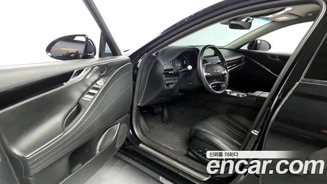 Genesis G80 Бензин 2.5 турбо AWD — Фото автомобиля 10