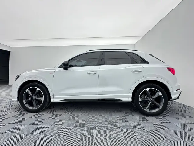 Audi Q3 — Фото автомобиля 8