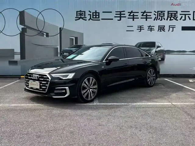 Фотография автомобиля — Audi A6L