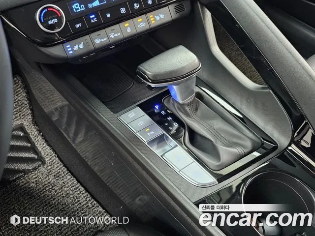 Hyundai Avante CN7 — Фото автомобиля 9