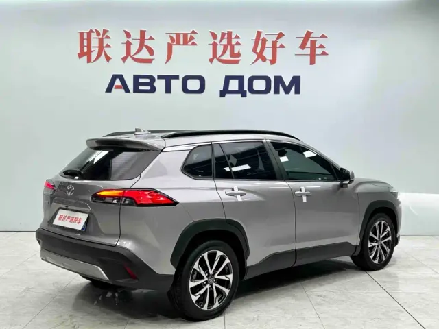 Toyota Corolla Cross — Фото автомобиля 6