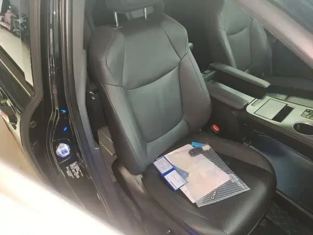 Toyota Sienna — Фото автомобиля 24