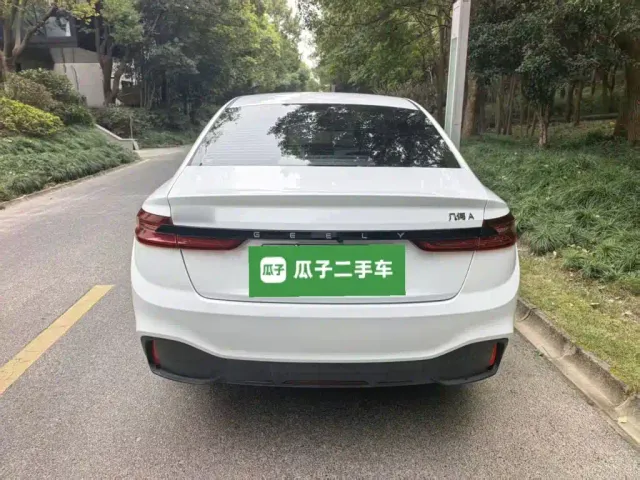 Geely Geometry A — Фото автомобиля 5