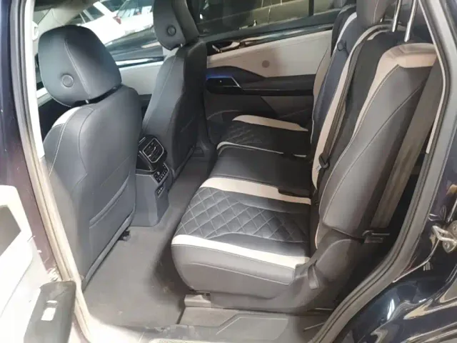 Volkswagen ID.6 Crozz — Фото автомобиля 16