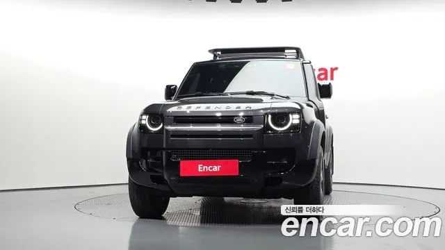 Land Rover Defender L663 — Фото автомобиля 3