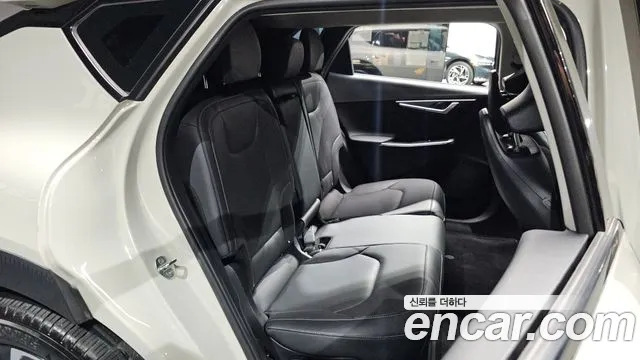 Kia EV6 — Фото автомобиля 11