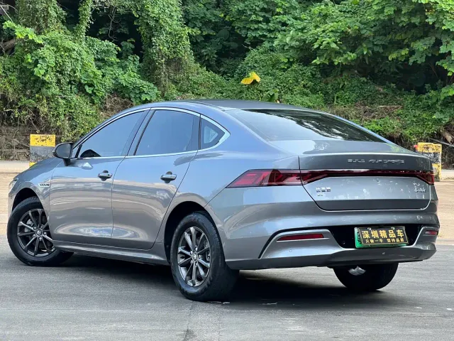 BYD Qin PLUS — Фото автомобиля 6