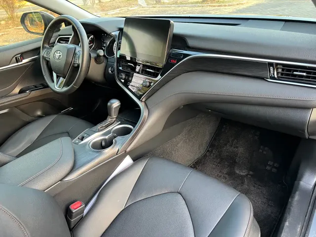 Toyota Camry — Фото автомобиля 18