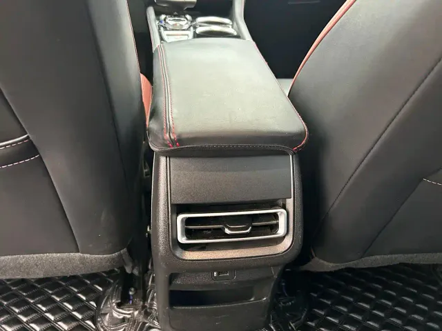 Changan Eado — Фото автомобиля 19
