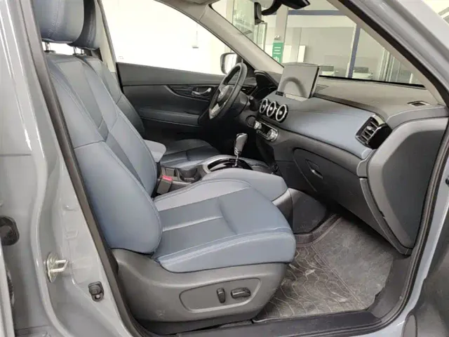 Nissan X-Trail — Фото автомобиля 24