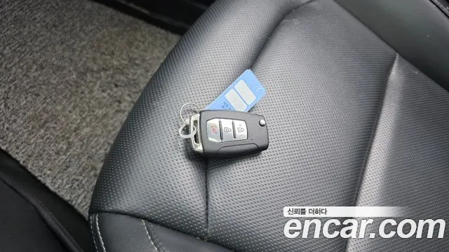KG_Mobility_Ssangyong Torres Бензин 1.5 2WD — Фото автомобиля 18
