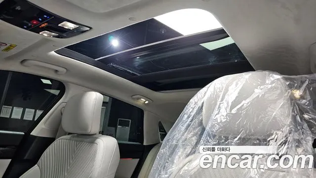 Hyundai Grandeur Grandeur (GN7) 2.5 Бензин 2WD — Фото автомобиля 15