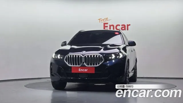 BMW X6 xDrive40i M Sport — Фото автомобиля 2