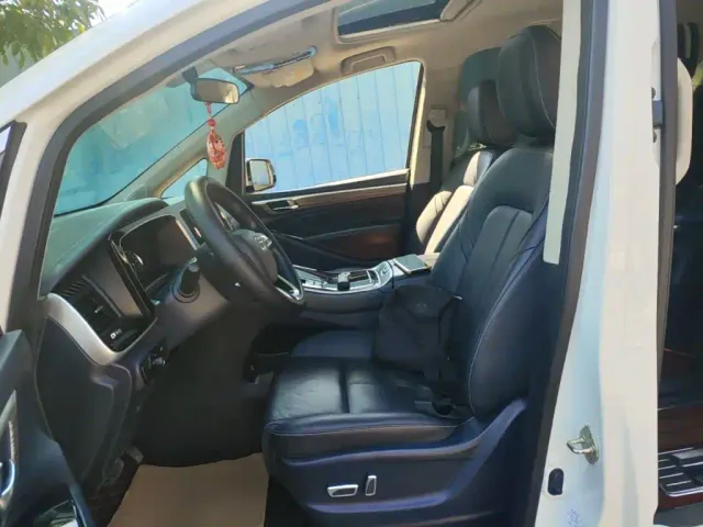 GAC Trumpchi M8 — Фото автомобиля 14