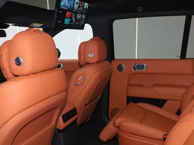 Li Auto L9 — Фото автомобиля 12