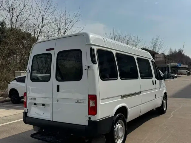 JMC Tesun — Фото автомобиля 4
