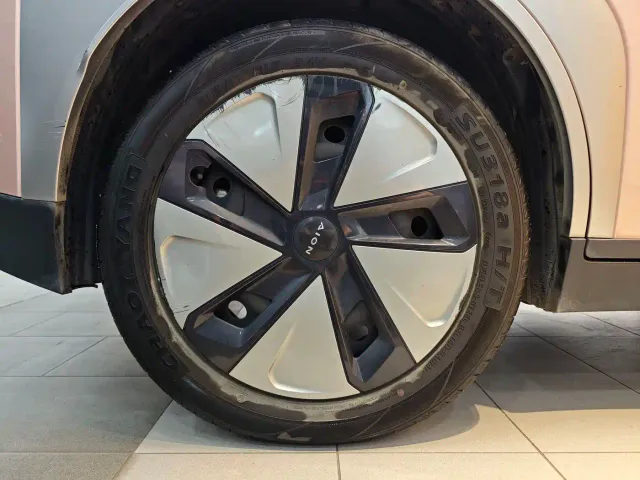 GAC Aion Y — Фото автомобиля 30