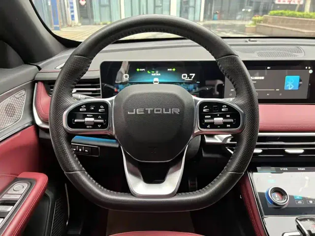 Jetour X70 Plus — Фото автомобиля 10