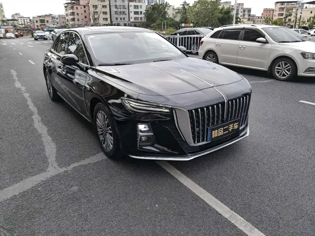 Hongqi H5 — Фото автомобиля 3