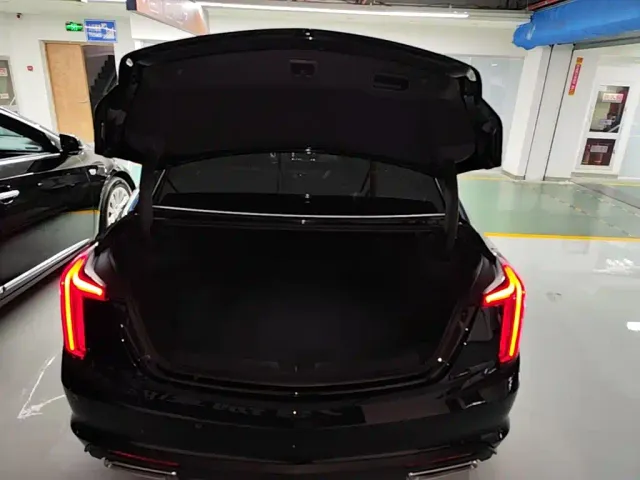 Cadillac CT5 — Фото автомобиля 18