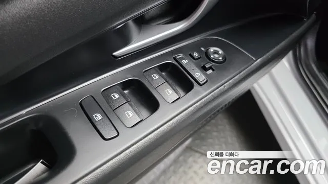 Hyundai AVANTE Avante (CN7) — Фото автомобиля 13