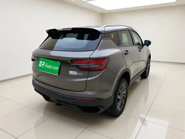 Geely Binyue — Фото автомобиля 4