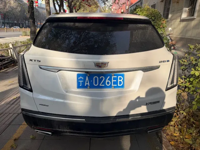Cadillac XT5 — Фото автомобиля 4