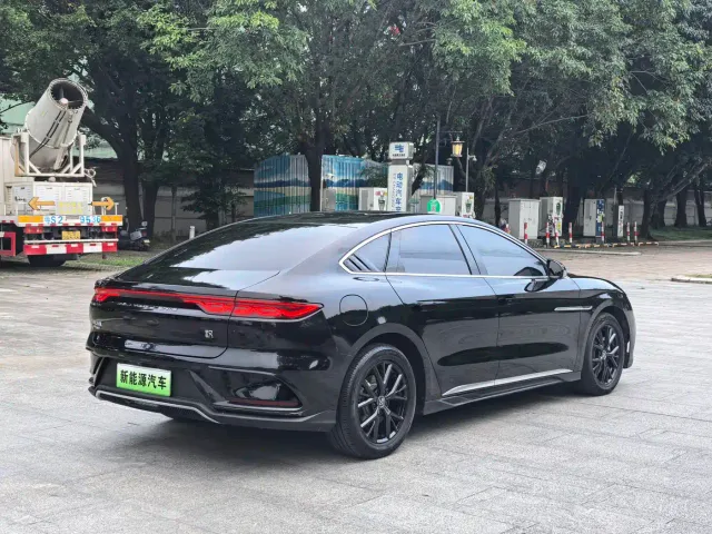 BYD Han — Фото автомобиля 19