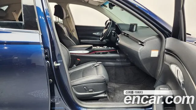 Genesis GV70 Electrified GV70 — Фото автомобиля 26