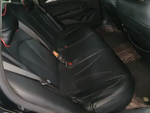 Buick LaCrosse — Фото автомобиля 11