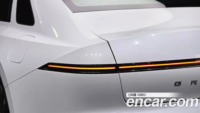 Hyundai Grandeur GN7 — Фото автомобиля 8