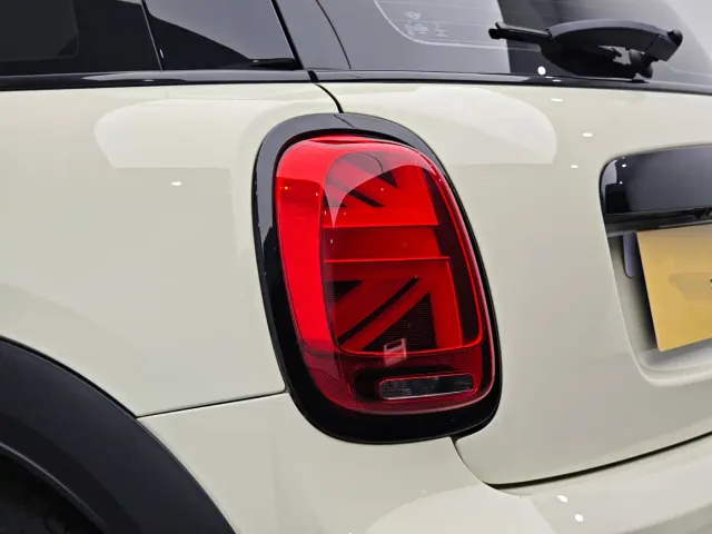 MINI John Cooper Works — Фото автомобиля 9