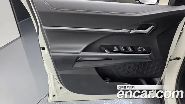 KG_Mobility_Ssangyong Torres Torres Бензин 1.5 2WD — Фото автомобиля 24