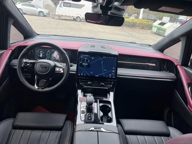 GAC Trumpchi M8 — Фото автомобиля 6